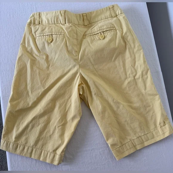Banana republic Yellow Women's Bermuda Shorts chino stretch - Picture 6 of 6